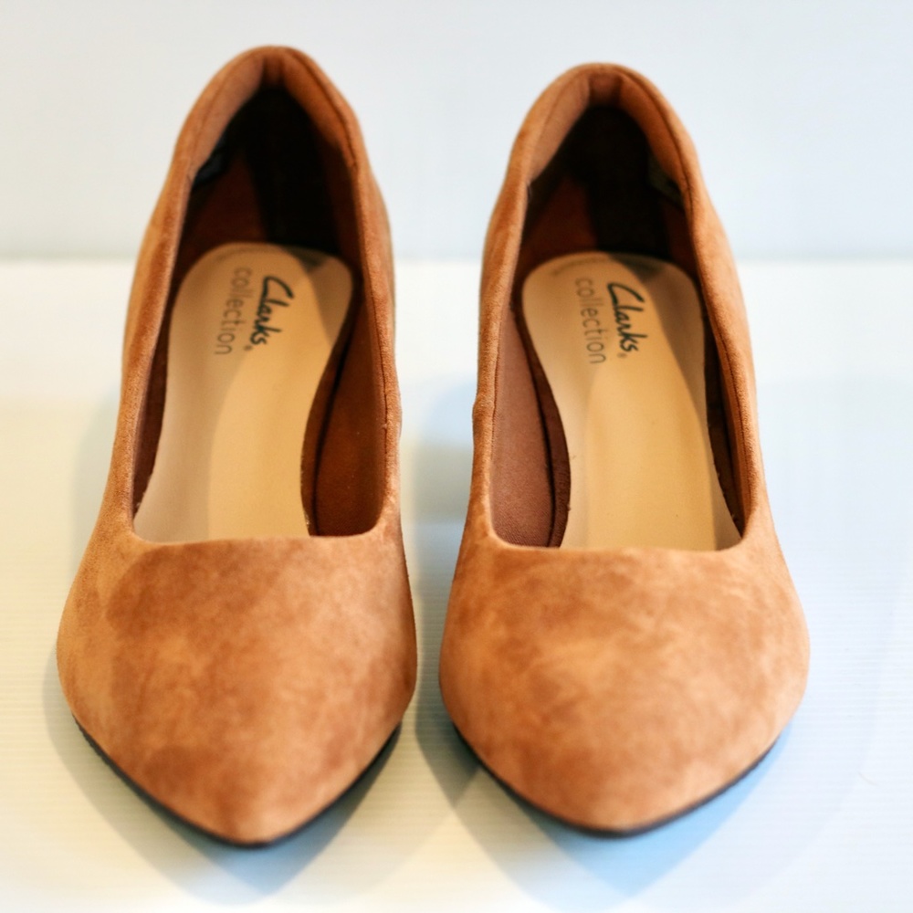 Clark's Suede Block Heel - NEVER WORN- Size 7